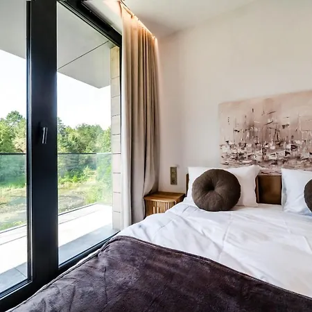 Vidok 129 By Warmia4rent, Z Widokiem Na Staw Olsztyn (Warmian-Masurian)